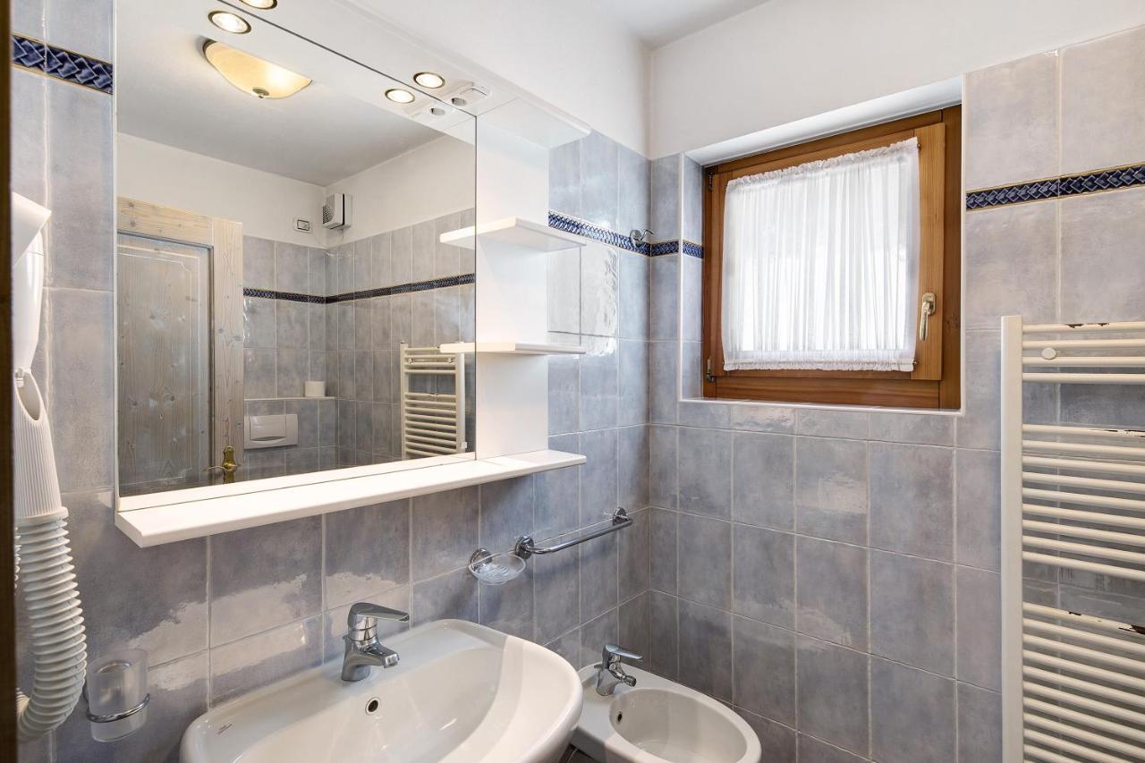 Casa Li Roina N 45 Apartment Livigno Bagian luar foto